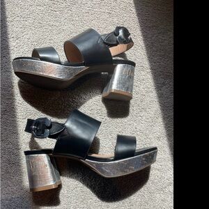 Aerosoles platform sandal 7.5